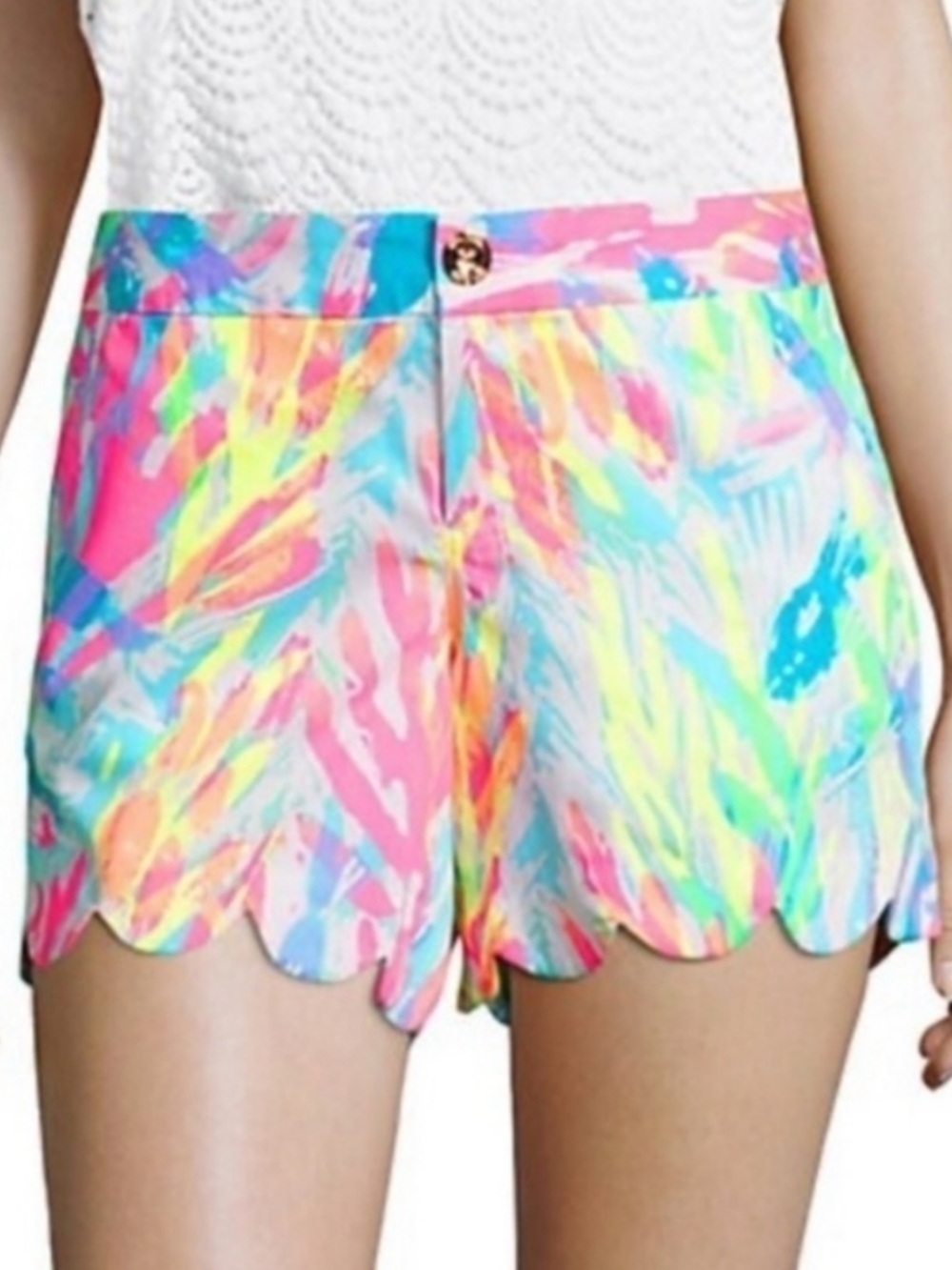 Lilly Pulitzer Buttercup Scalloped Shorts - Sparkling Sands, Size 8